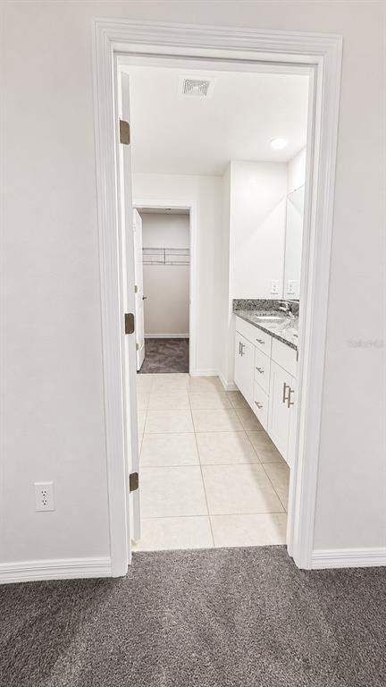 Building Photo - 9094 Gallantree Pl