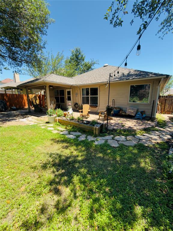 Building Photo - 9300 Pioneer Forest Dr