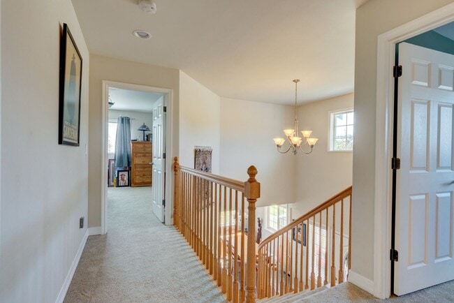 Building Photo - 3 Bed 2 Bath beautiful home on a corner lot in Admirals Cove
