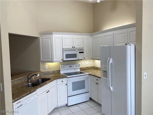 Primary Photo - 3785 Fieldstone Blvd