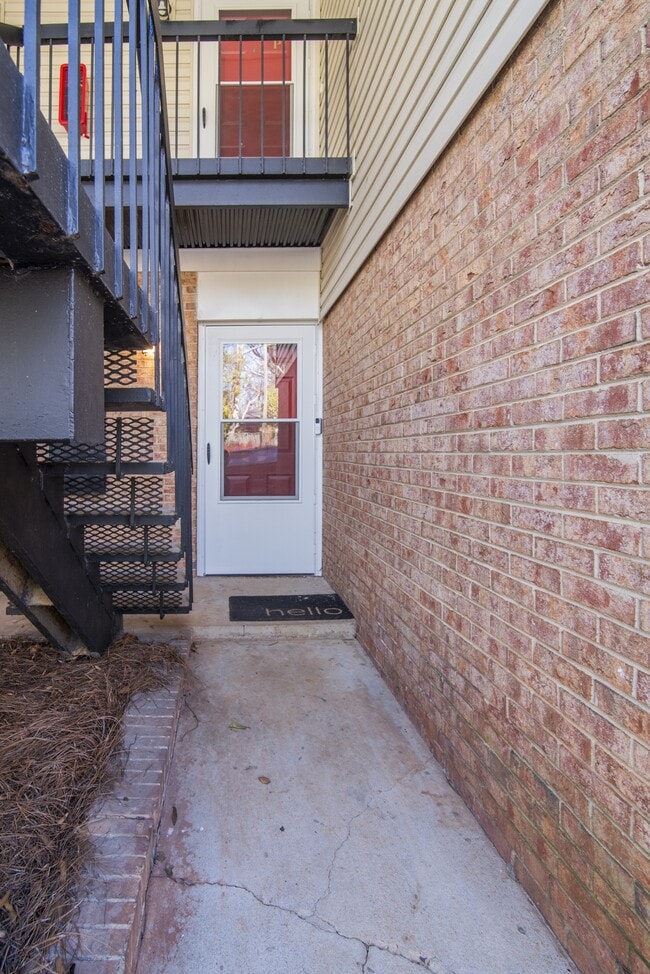 Building Photo - 4605 Coronado Dr