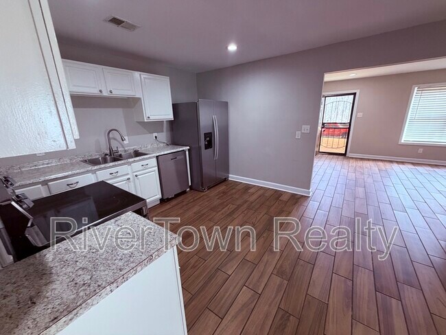 Building Photo - 485 Quinn Rd