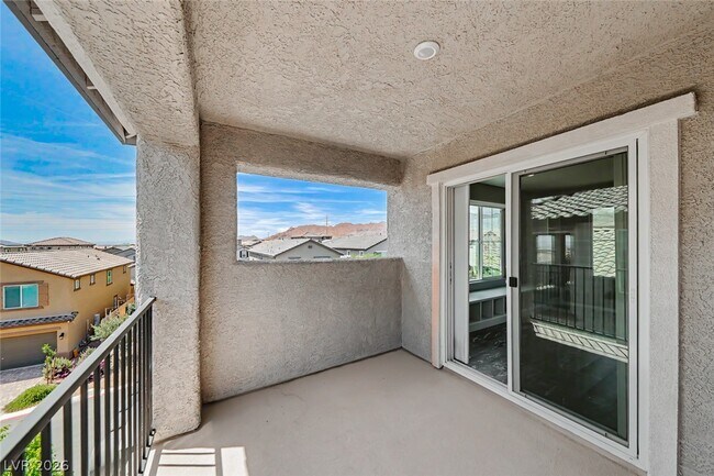 Building Photo - 10634 Sariah Skye Ave