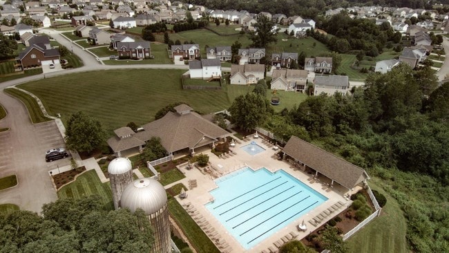 Building Photo - 5050 Horsestall Dr