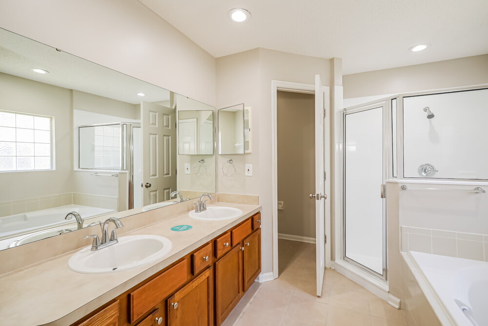 Building Photo - 8211 Stelling Dr