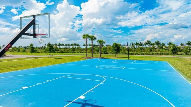 Building Photo - 8440 Skye Rnch Blvd