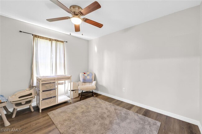 Building Photo - 4015 16th Ave SE