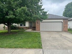 Building Photo - 3 Bedroom | 2 Bathroom | 2 Car Garage