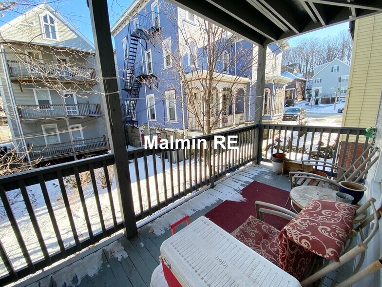 Building Photo - 34 Darling St