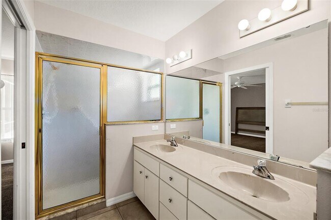 Building Photo - 67 Flemingwood Ln