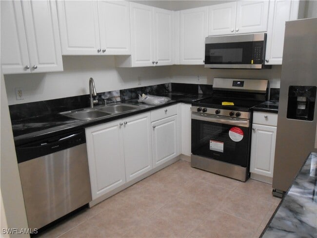Building Photo - 4428 28th St SW