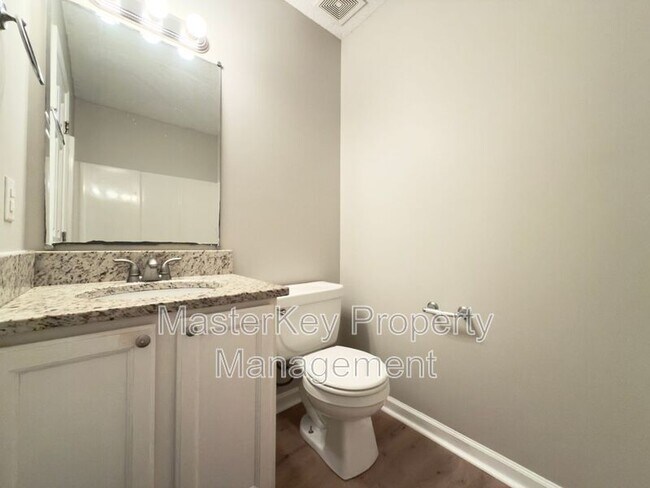 Building Photo - 1101 Amber Acres Ln