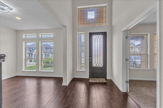 Building Photo - 2513 Cappelle Way