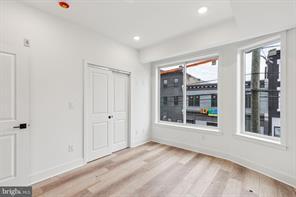 Building Photo - 601 N 34th St