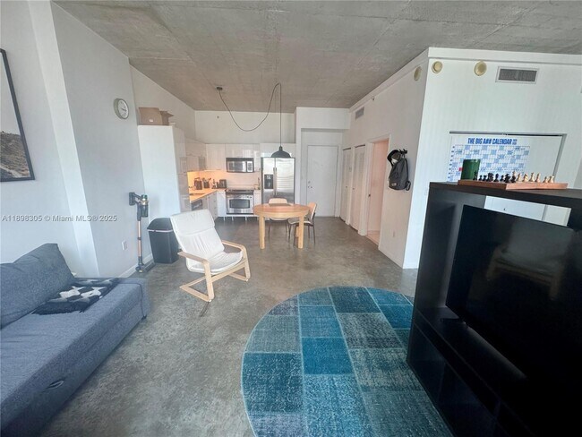 Building Photo - 133 NE 2nd Ave