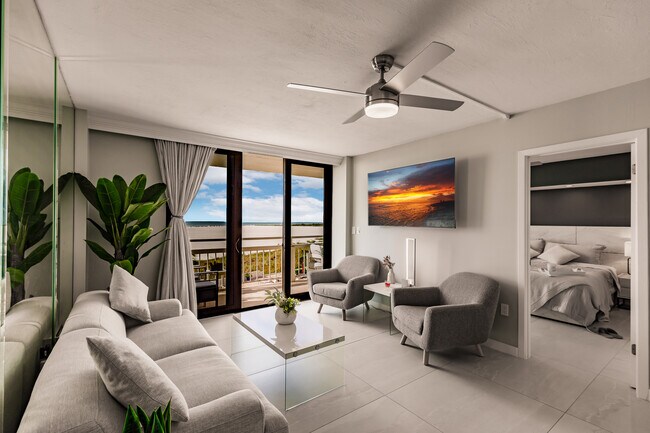 Building Photo - 180 Seaview Ct