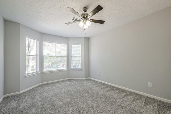 Building Photo - 20506 Park Pine Ln