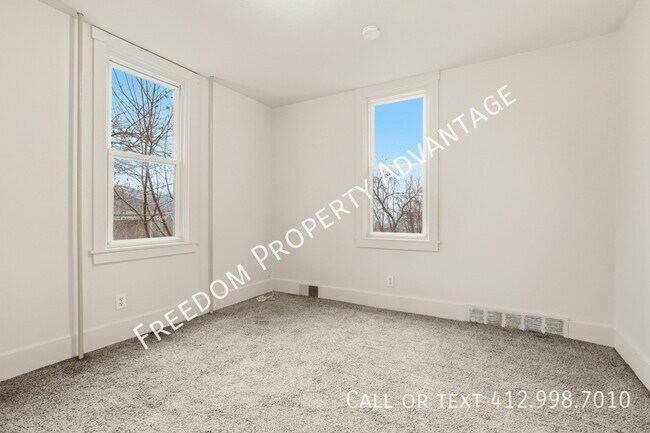 Building Photo - 412 Edgemont St