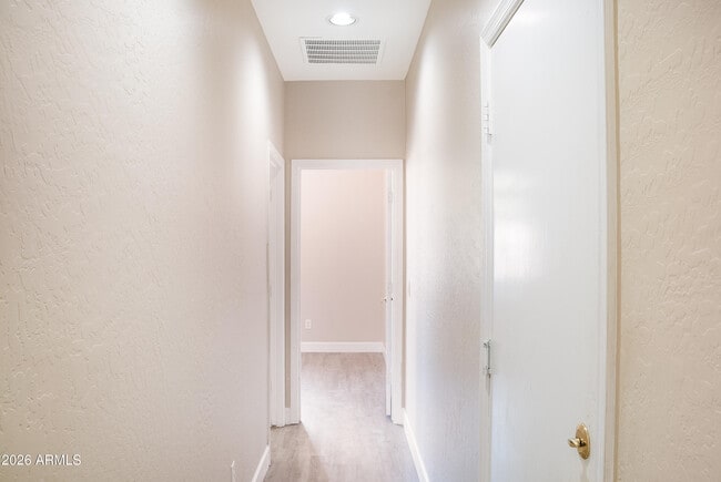 Building Photo - 1220 S Amber St