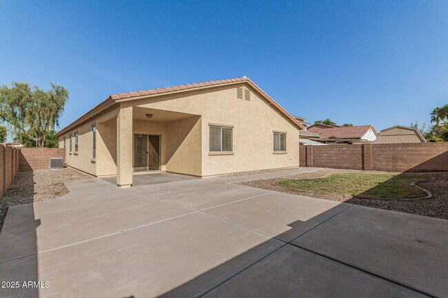 Building Photo - 45401 Balboa Dr