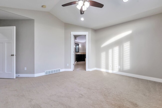 Building Photo - Unique 2 Story Home w attached 2 car