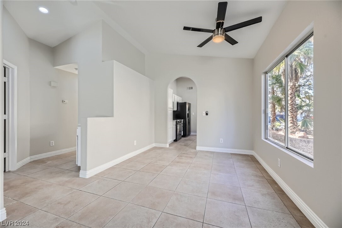 Building Photo - 8354 Drop Camp St