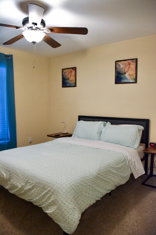 Building Photo - 588 6th Ave