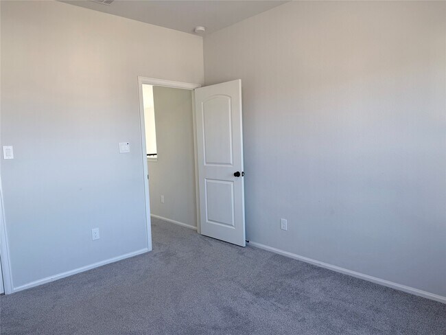 Building Photo - 10503 Shining Dawn Wy