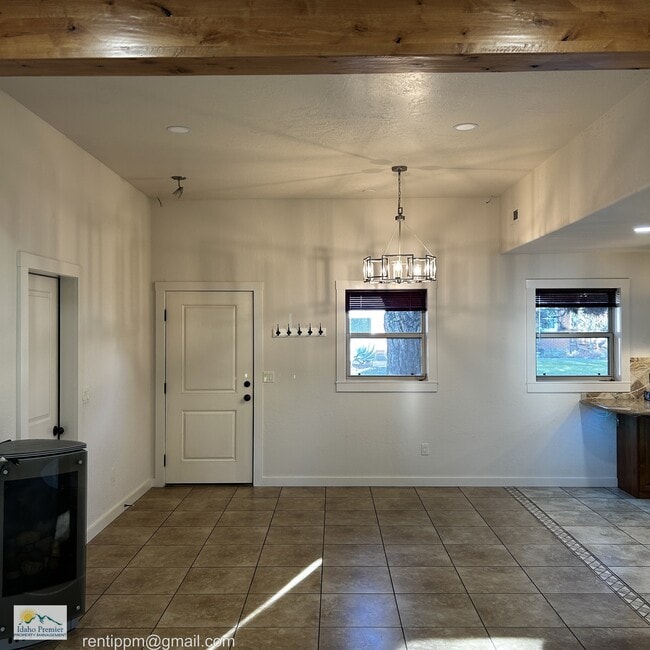 Building Photo - 1919 N 31st St