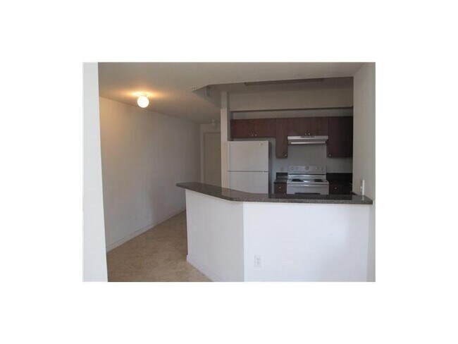 Building Photo - 115 SW 11th St