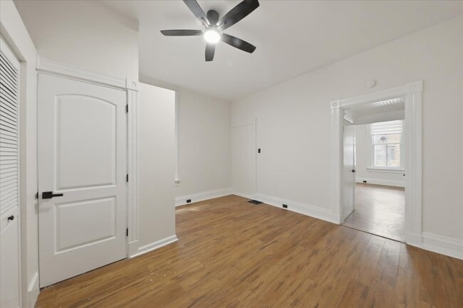 Building Photo - 2502 Halstead St