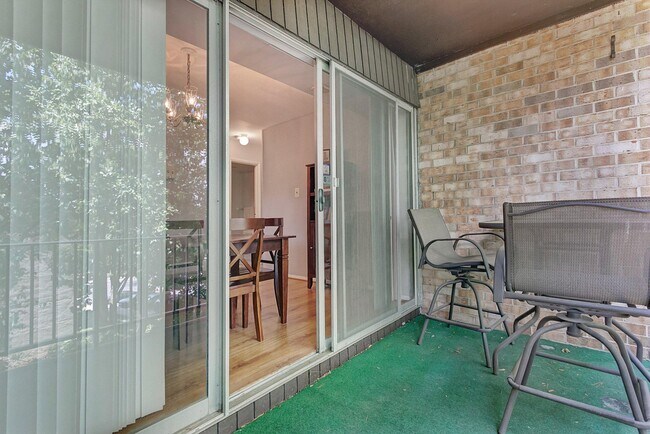 Building Photo - 3750 Bel Pre Rd