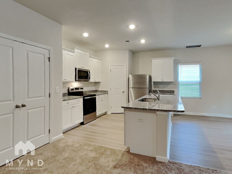 Building Photo - 108 Taverners Ln
