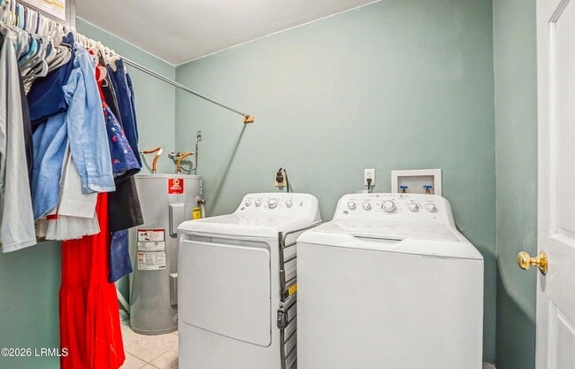 Building Photo - 1812 Dolphin Row Dr