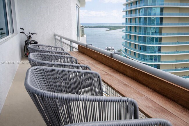 Building Photo - 60 SW 13th St