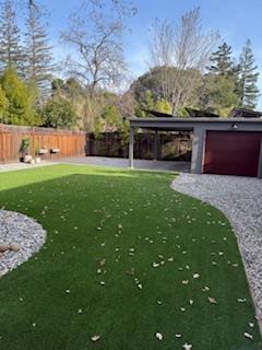 Building Photo - 829 La Para Ave