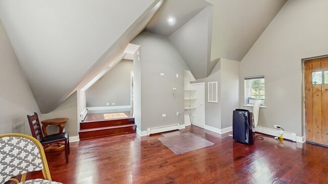 Building Photo - 570 Hathaway Cir