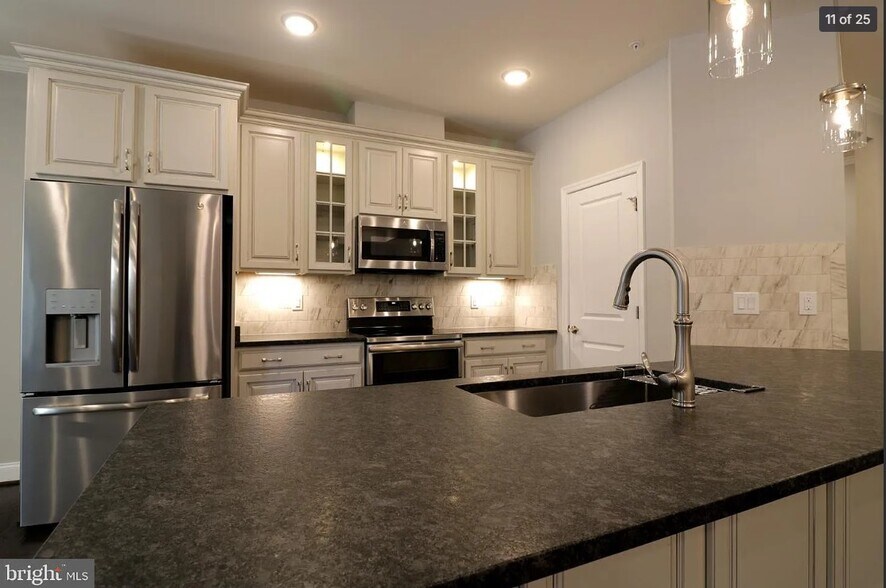 Building Photo - 23631 Havelock Walk Ter