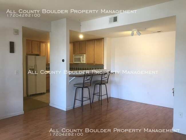 Building Photo - 1575 Zamia Ave