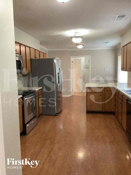 Building Photo - 2803 Wood Run Cove
