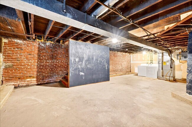 Building Photo - Michelle Lafayette McKay