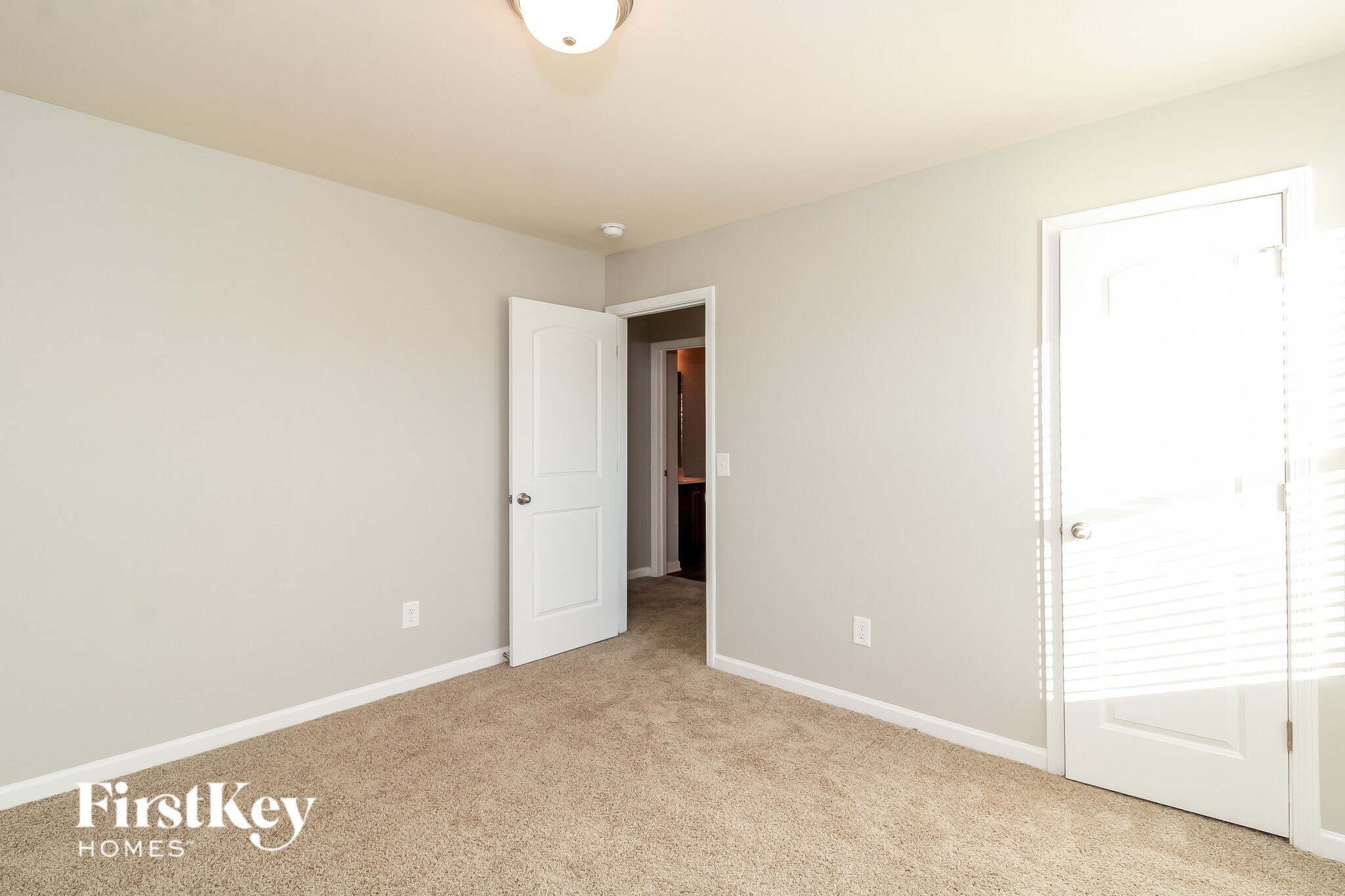 Building Photo - 151 Bedrock Ct