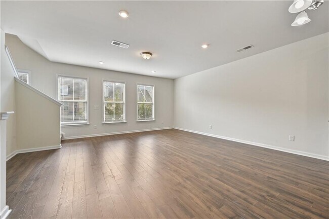 Building Photo - 3798 Hidden Valley Cir