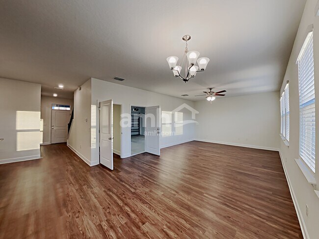 Building Photo - 1001 Walden Pond Dr