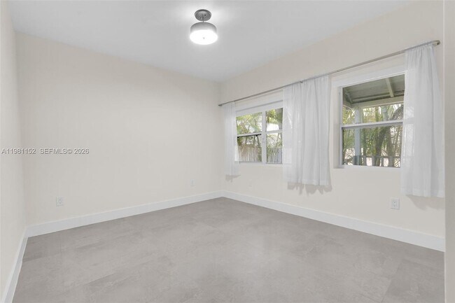 Building Photo - 52 NW 47th Terrace