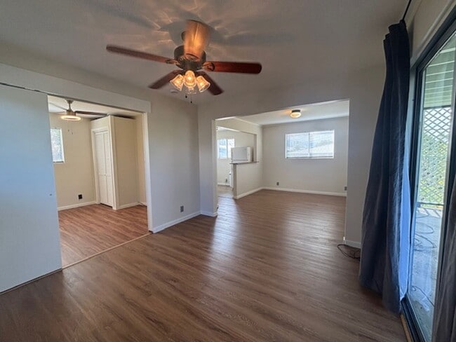 Building Photo - 75-177 Kalani St