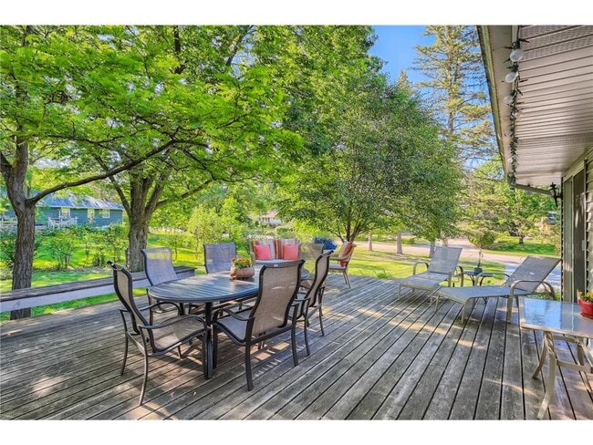 Building Photo - 3200 Frear Dr
