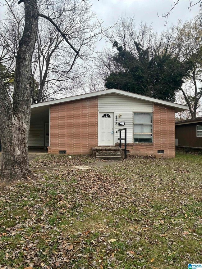 Building Photo - 4300 49th Ave N