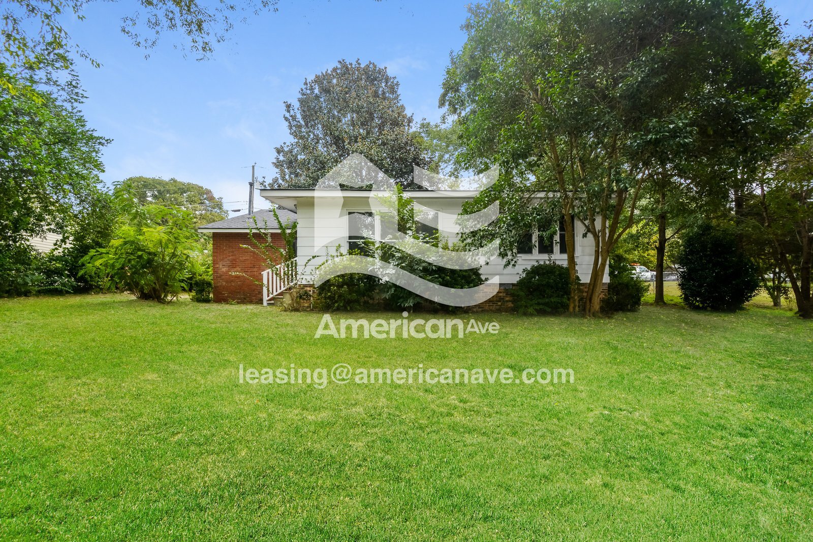 Building Photo - 4046 Village Dr