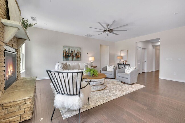 Building Photo - Rental Home available in the Falls Grove Community!